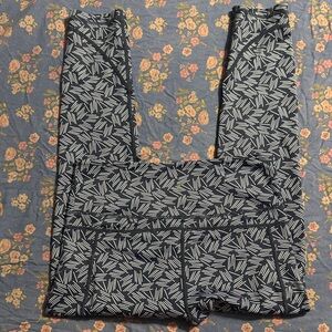 ZYIA Navy and White Patterned Leggings